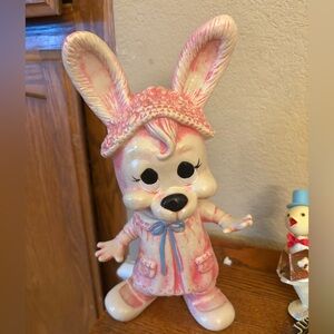 Vintage Pink/White Plastic Easter Bunny Bank 11 inch (1977 Creative Mtg Inc)